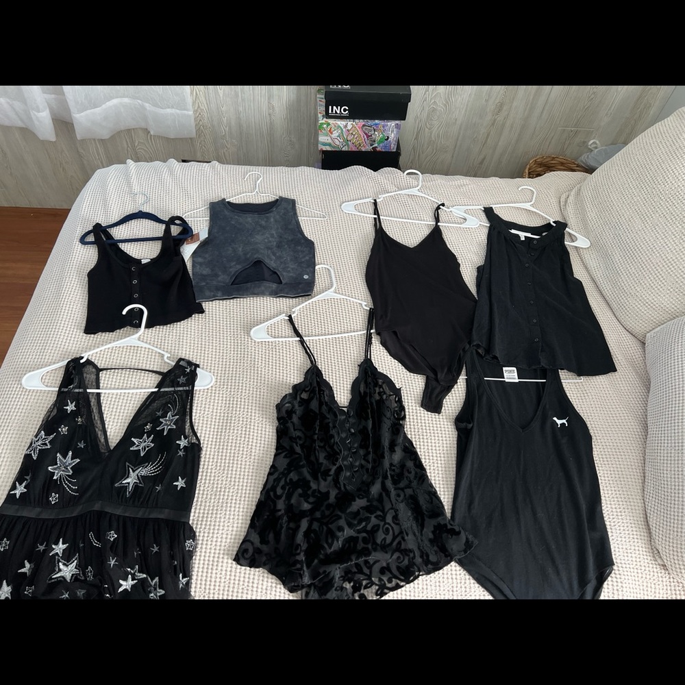 Tank bundle!!! Perfect for summer